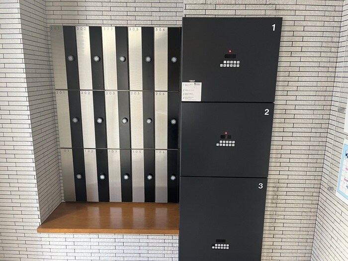 物件外観写真6　(建物設備)