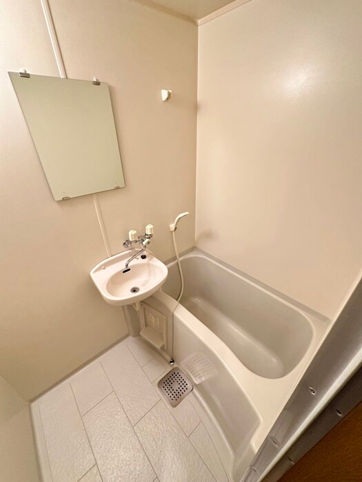 物件内観写真9　(バス／シャワールーム等)