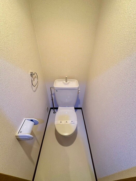 物件内観写真10　(トイレ)