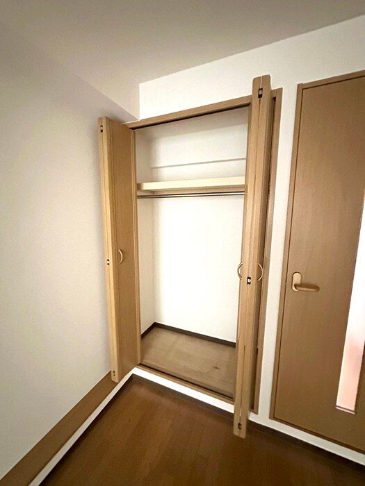 物件内観写真11　(収納)