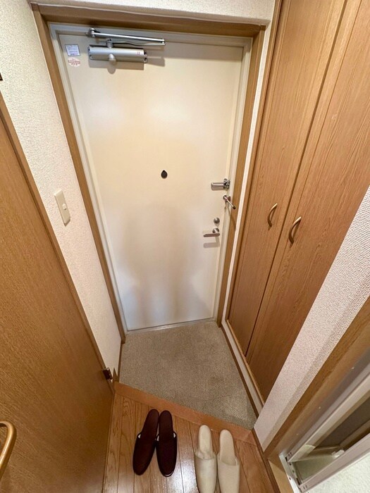 物件内観写真19　(玄関)
