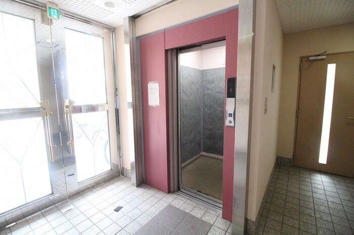 物件外観写真3　(建物設備)