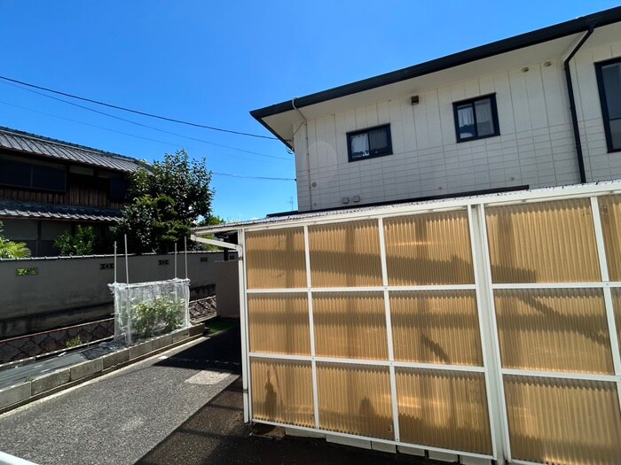 物件内観写真15　(室内からの展望)