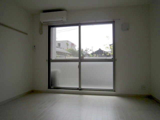 物件内観写真6　(居室)