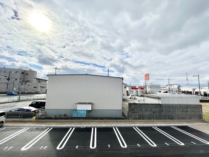 物件内観写真22　(室内からの展望)