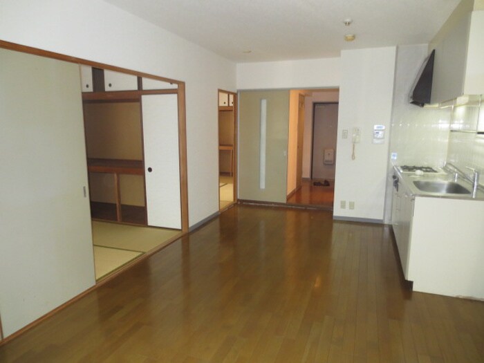 物件内観写真7　(居室)