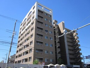 ｾﾚｯｿｺｰﾄ高槻上本町（703）外観写真
