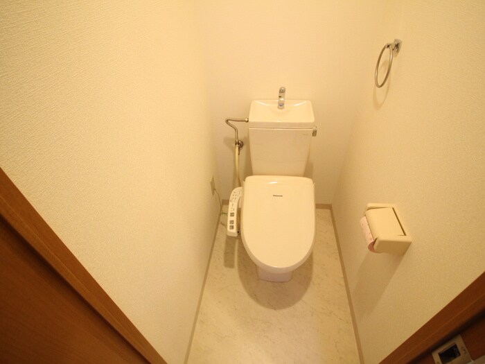 物件内観写真12　(トイレ)