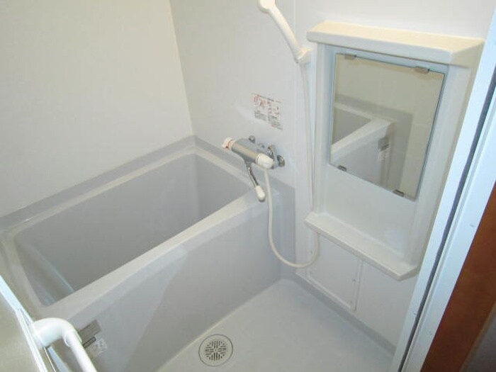 物件内観写真8　(バス／シャワールーム等)