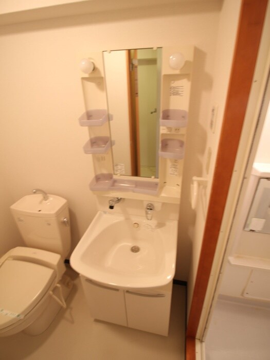 物件内観写真9　(洗面)