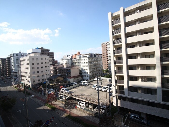 物件内観写真19　(室内からの展望)