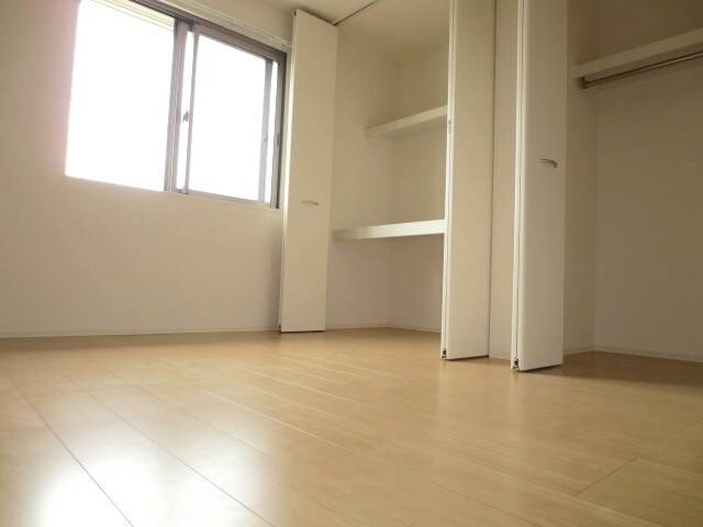 物件内観写真11　(居室)