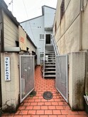 クレセントハウス