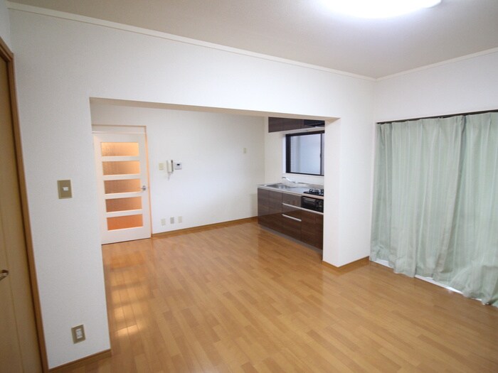 物件内観写真22　(居室)