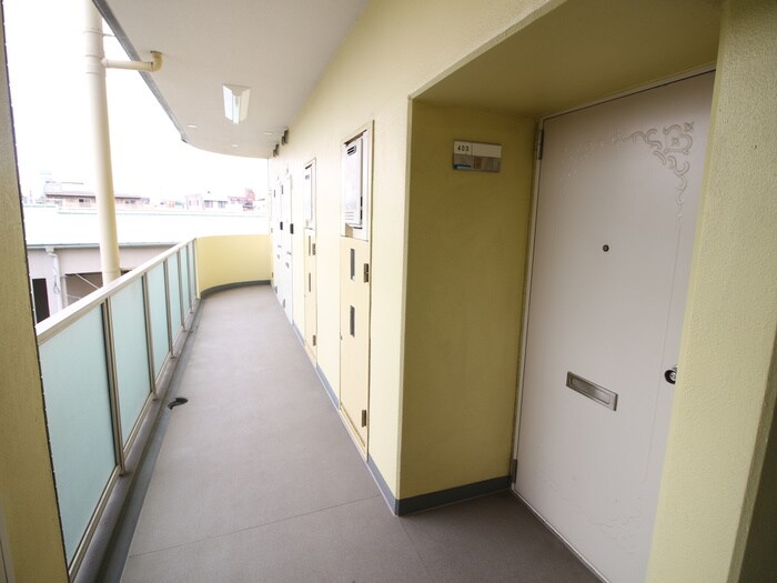 物件内観写真22　(廊下)