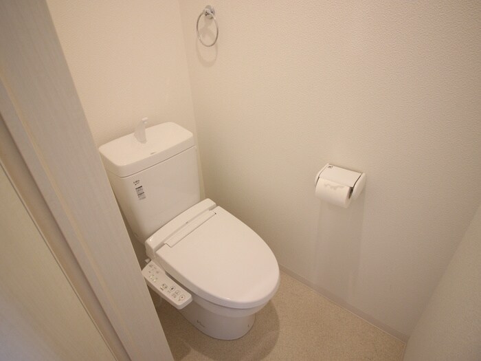 物件内観写真13　(トイレ)