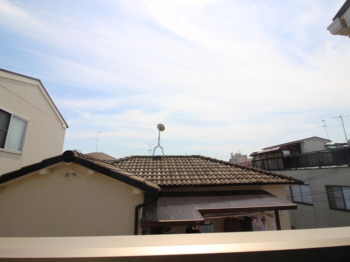 物件内観写真17　(室内からの展望)