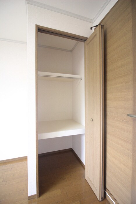 物件内観写真13　(収納)