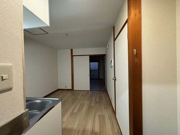 物件内観写真14　(居室)