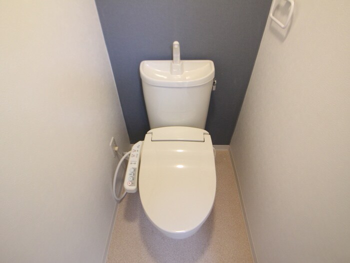 物件内観写真10　(トイレ)