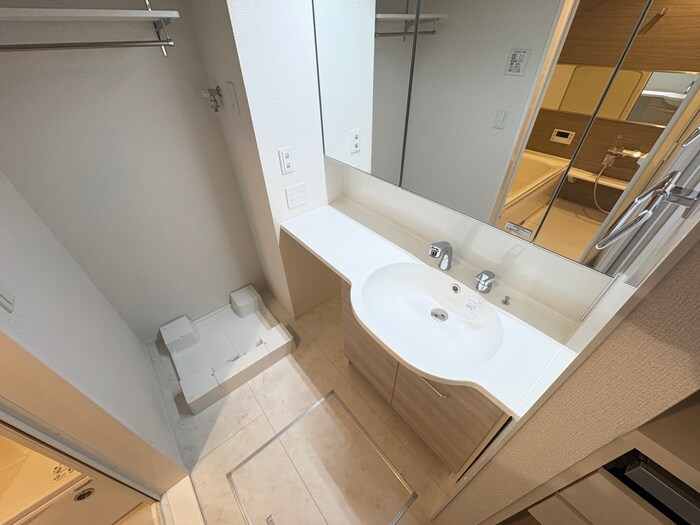 物件内観写真10　(洗面)