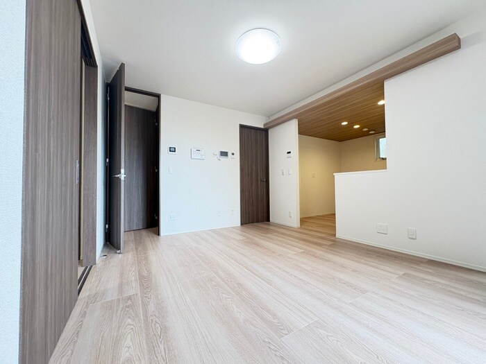 物件内観写真14　(居室)