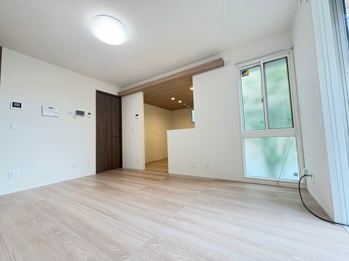 物件内観写真15　(居室)