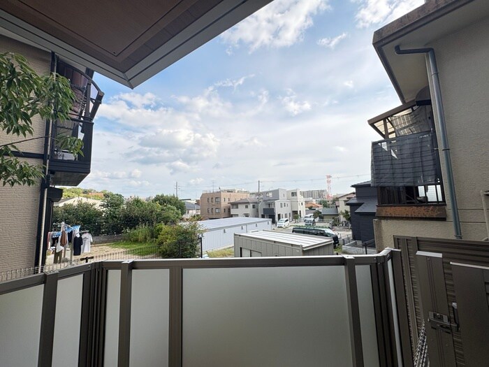 物件内観写真22　(室内からの展望)