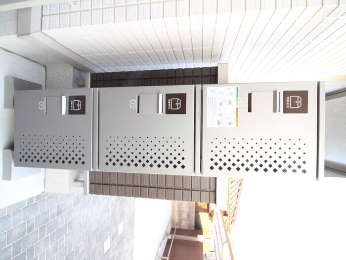 物件外観写真6　(建物設備)