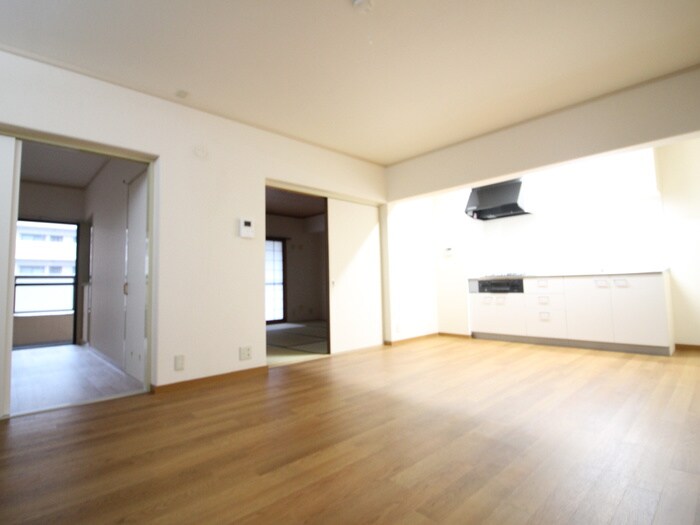 物件内観写真8　(居室)