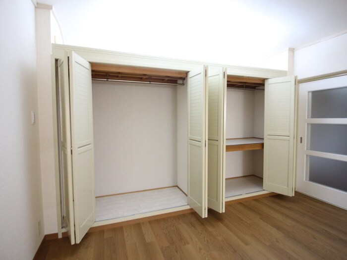 物件内観写真13　(収納)