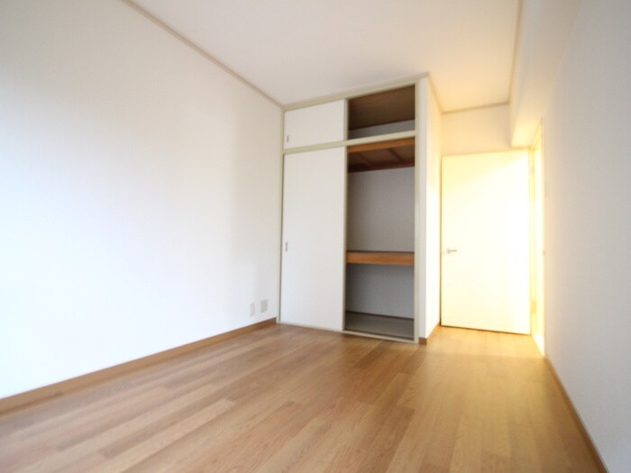 物件内観写真14　(居室)