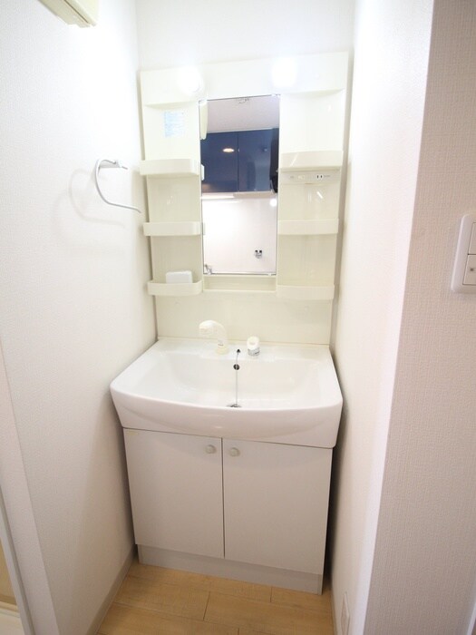 物件内観写真12　(洗面)