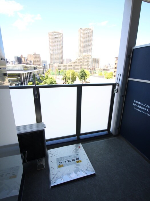 物件内観写真19　(室内からの展望)