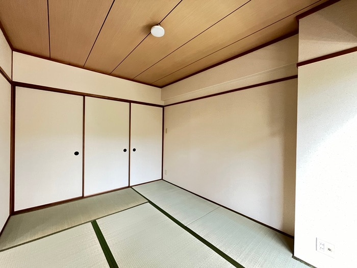 物件内観写真10　(居室)