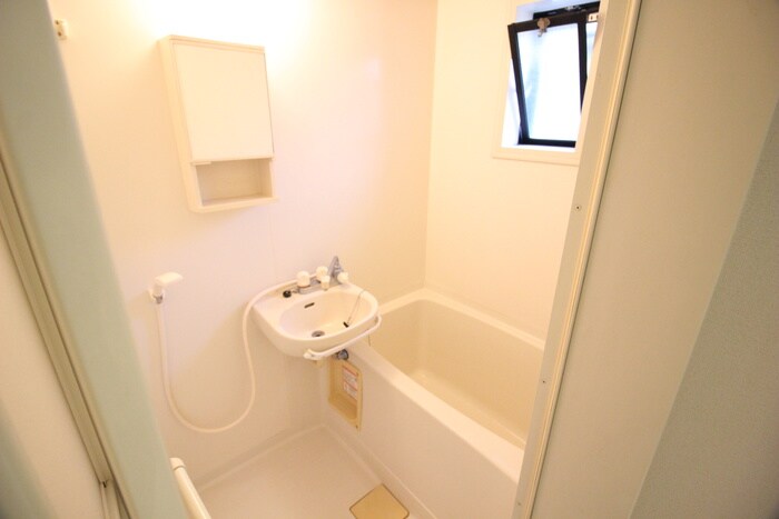 物件内観写真10　(バス／シャワールーム等)