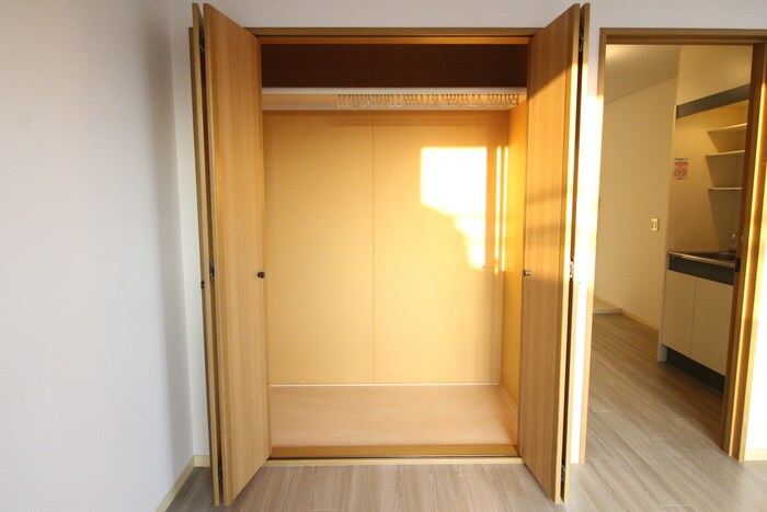 物件内観写真18　(収納)