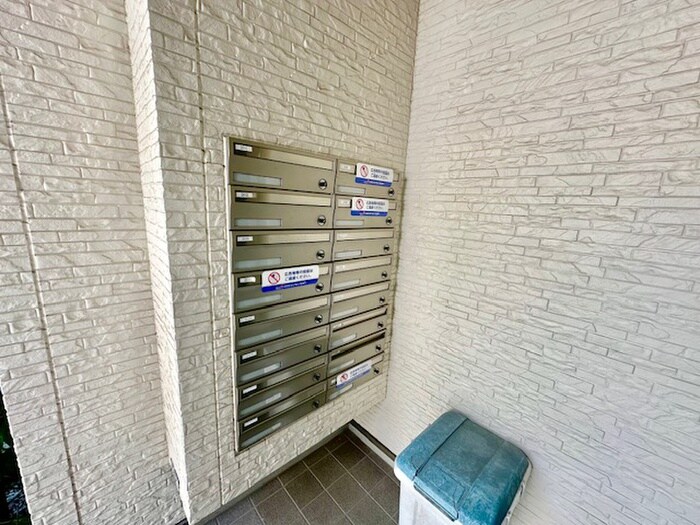 物件外観写真6　(建物設備)