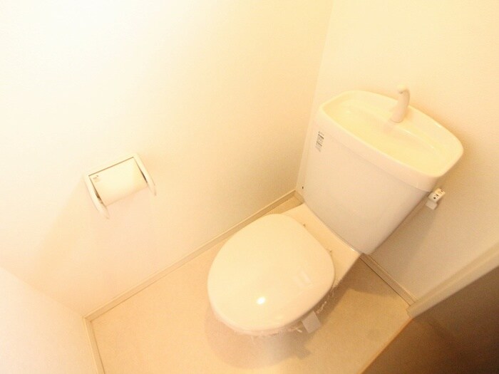 物件内観写真11　(トイレ)