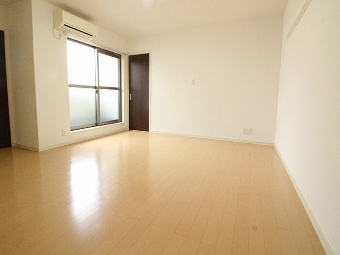 物件内観写真12　(居室)