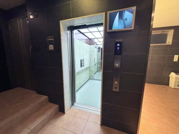 物件外観写真2　(建物設備)