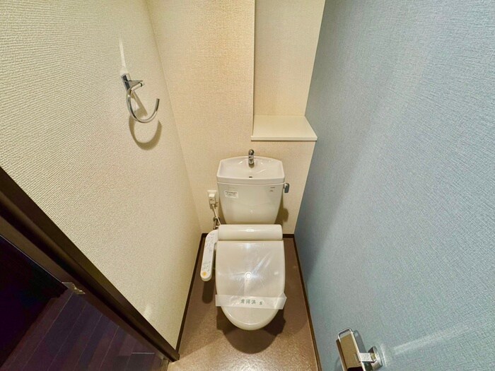 物件内観写真13　(トイレ)