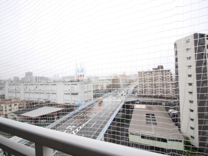 物件内観写真17　(室内からの展望)