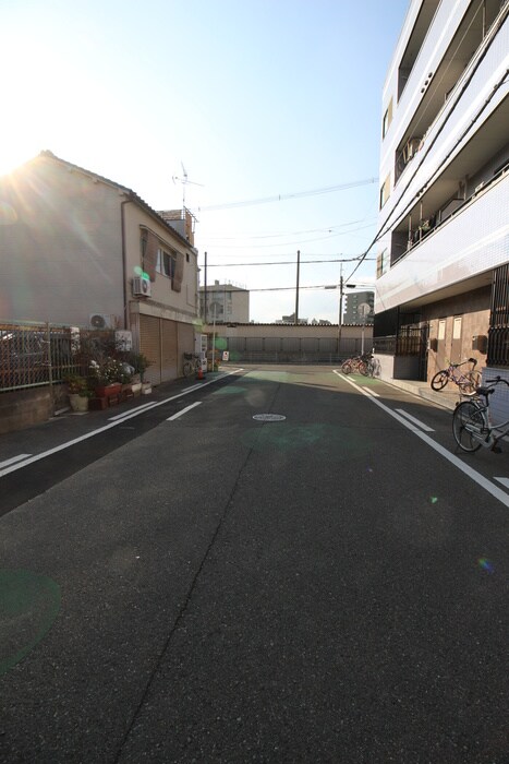 物件外観写真6　(周辺環境)