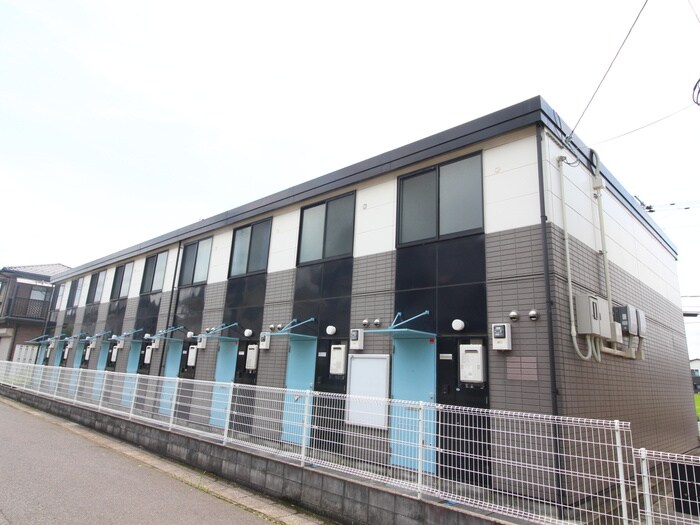 物件外観写真5　(外観写真)