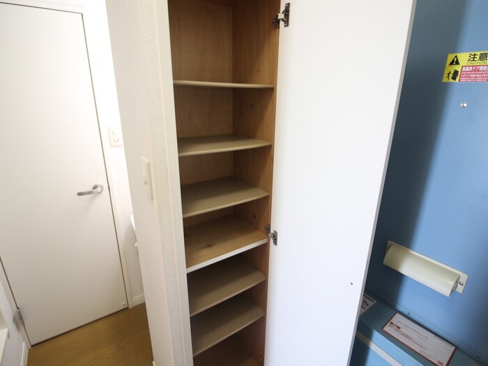 物件内観写真17　(靴箱)