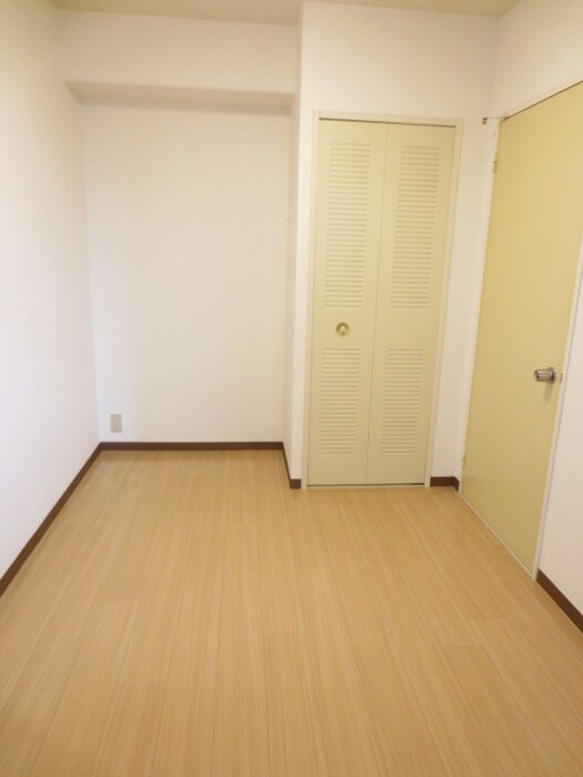 物件内観写真16　(居室)