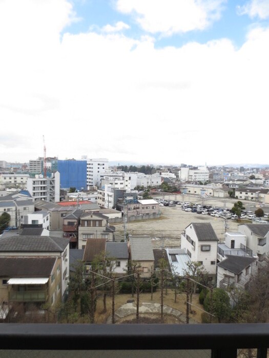 物件内観写真20　(室内からの展望)