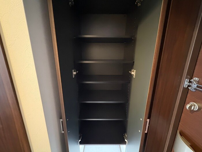 物件内観写真18　(靴箱)