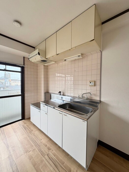 物件内観写真7　(キッチン)